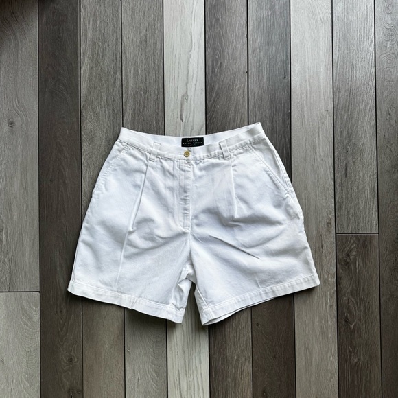 Ralph Lauren Vintage Women’s Short | Size: 8P | Excellent Condition - Picture 1 of 6